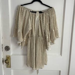Pearl romper with belt